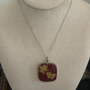 Vintage Shari Dixon Pressed Flower Silver Pendant Necklace